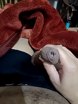 Snapshot of xerxusi chatting on 10.24.25 xerxusi online show from 10.24.25