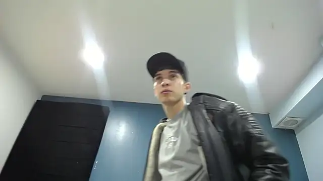 Jheampiiero online show from 10.25.25