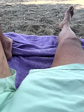 Snapshot of Jonypink10 chatting on 11.02.25 Jonypink10 online show from 11.02.25