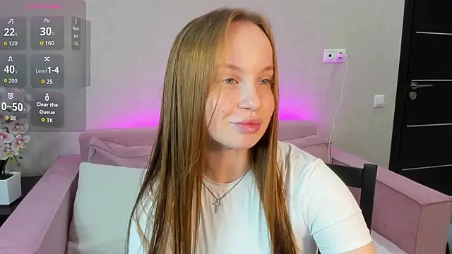 Bunny Luvv online show from 10.08.25
