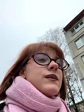 Only April online show from 11.11.25