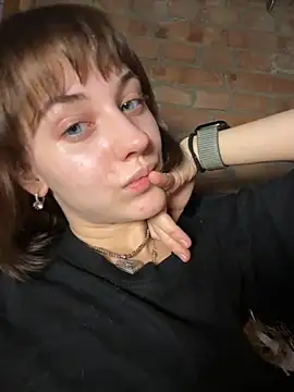 Only April online show from 12.03.25