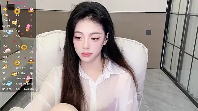 Sandy Uu online show from 09.22.25