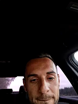 Necunoscutul001 online show from 09.13.25