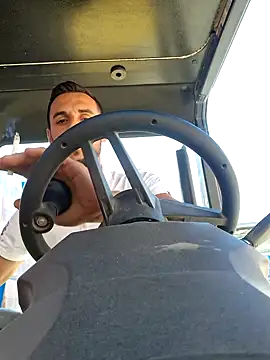 Necunoscutul001 online show from 09.16.25