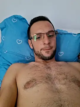 Necunoscutul001 online show from 10.08.25