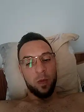 Necunoscutul001 online show from 11.18.25