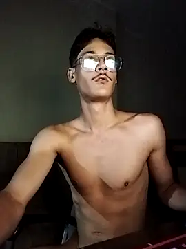 Snapshot of Mago666_ chatting on 09.14.25 Mago666 online show from 09.14.25