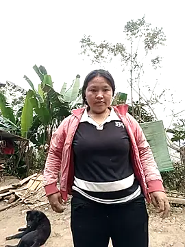 MuiNay online show from 12.04.25