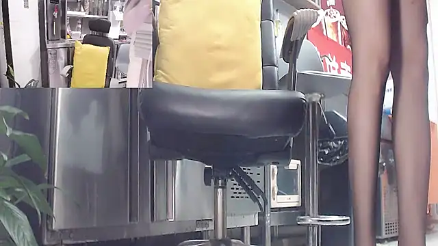 Eileen-L online show from 10.04.25