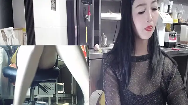 Eileen-L online show from 11.13.25