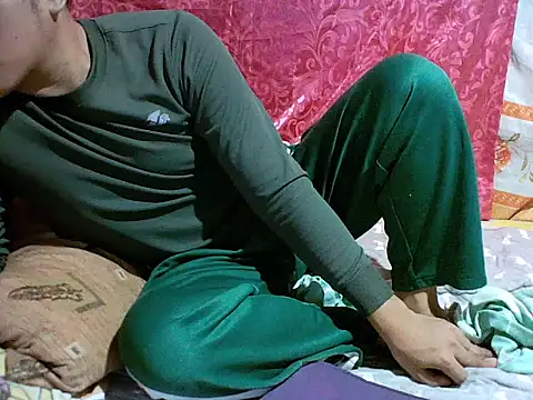 Snapshot of alhex_gay26 chatting on 09.10.25 alhex gay26 online show from 09.10.25