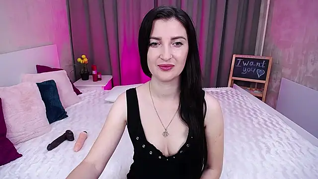 EvelinCuper online show from 10.13.25