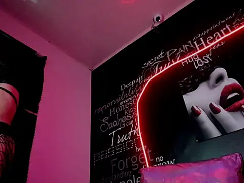 Snapshot of Megam_ chatting on 09.30.25 Megam  online show from 09.30.25