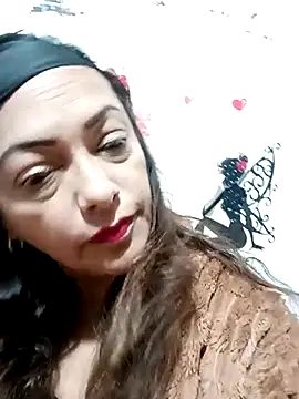 Snapshot of Lady_16 chatting on 09.18.25 Lady 16 online show from 09.18.25