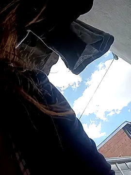 Lady 16 online show from 11.08.25