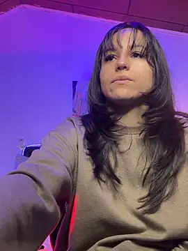 Eymmy 24 online show from 10.22.25