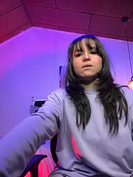 Eymmy 24 online show from 10.23.25