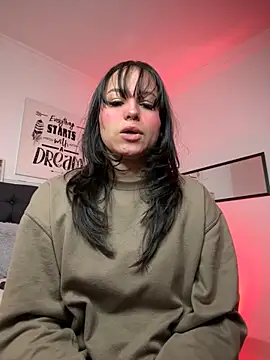 Eymmy 24 online show from 10.24.25