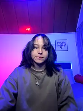 Eymmy 24 online show from 11.13.25