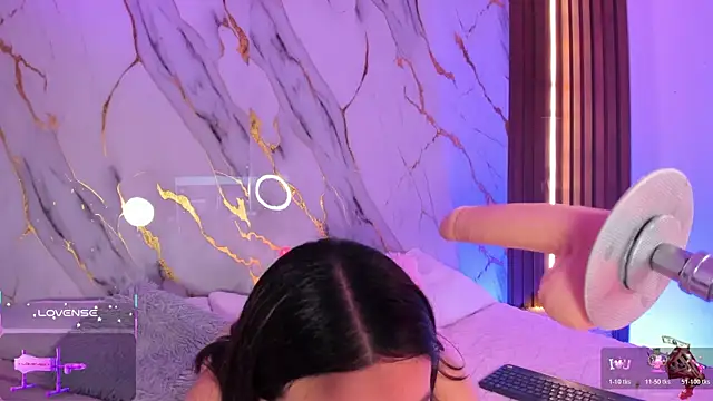 alicecute77 online show from 10.21.25