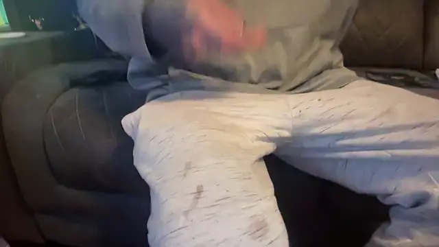 Snapshot of VeeJay48826 chatting on 09.17.25 VeeJay48826 online show from 09.17.25