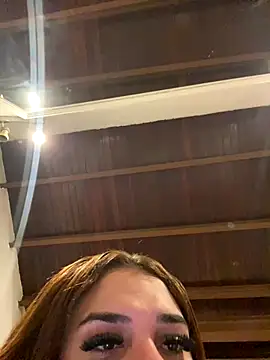 Snapshot of Makaela_Haddad chatting on 09.26.25 Makaela Haddad online show from 09.26.25