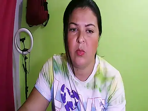 anapaulaa online show from 10.17.25