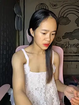 TiNa 04 online show from 09.15.25