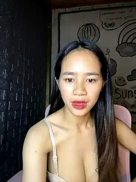 TiNa 04 online show from 09.21.25