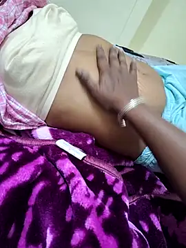 Snapshot of Lusty_sensual_Jodi chatting on 02.10.25 Lusty sensual Jodi online show from 02.10.25