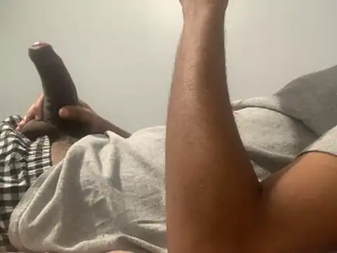 Snapshot of Insurance-03 chatting on 10.23.25 Insurance-03 online show from 10.23.25