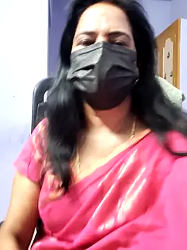 mallu-lover online show from 10.01.25