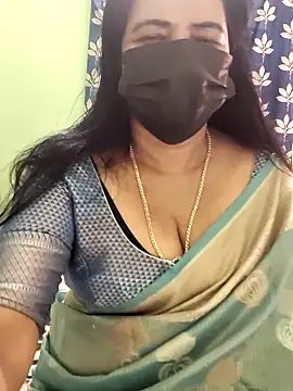 mallu-lover online show from 10.05.25