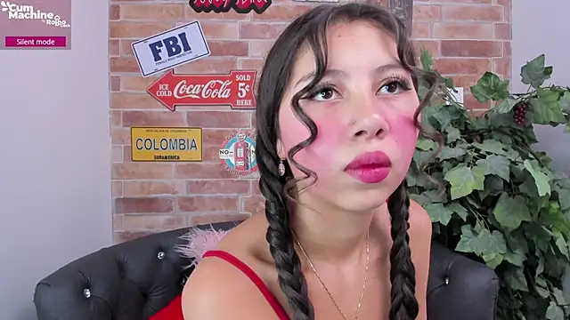 misss luxury online show from 11.27.25