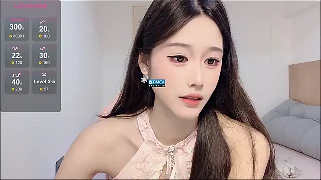 Snapshot of R_R6 chatting on 09.29.25 R R6 online show from 09.29.25