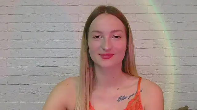 Snapshot of Alice_Sweet_01 chatting on 11.15.25 Alice Sweet 01 online show from 11.15.25