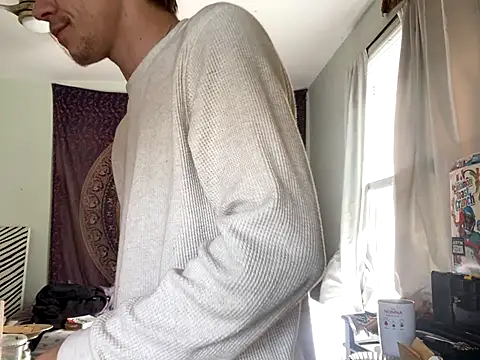 Snapshot of XanderOzzz chatting on 10.26.25 XanderOzzz online show from 10.26.25