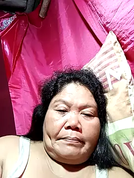 Snapshot of Mari_fvcks chatting on 11.16.25 Mari fvcks online show from 11.16.25