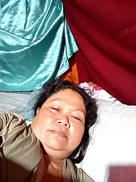 Snapshot of Mari_fvcks chatting on 11.26.25 Mari fvcks online show from 11.26.25