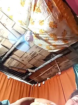 Snapshot of Mari_fvcks chatting on 11.28.25 Mari fvcks online show from 11.28.25