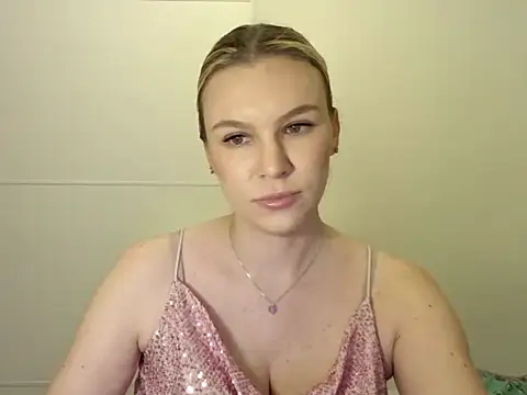 SadieBrilliance online show from 10.21.25