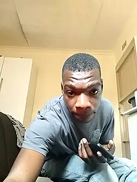 Snapshot of TmanZim2025 chatting on 09.17.25 TmanZim2025 online show from 09.17.25