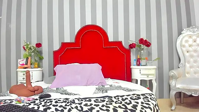 Salomee hernandez online show from 12.05.25