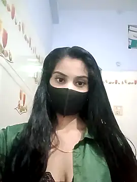 Snapshot of Hot-Soniya733 chatting on 09.14.25 Hot-Soniya733 online show from 09.14.25