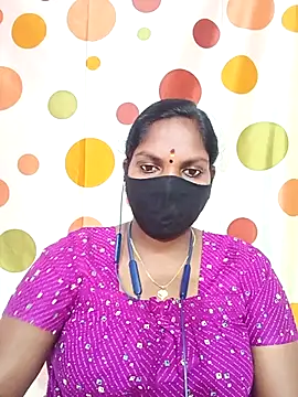 Snapshot of Tamil_Abinaya chatting on 09.09.25 Tamil Abinaya online show from 09.09.25