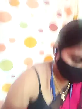 Snapshot of Tamil_Abinaya chatting on 10.05.25 Tamil Abinaya online show from 10.05.25