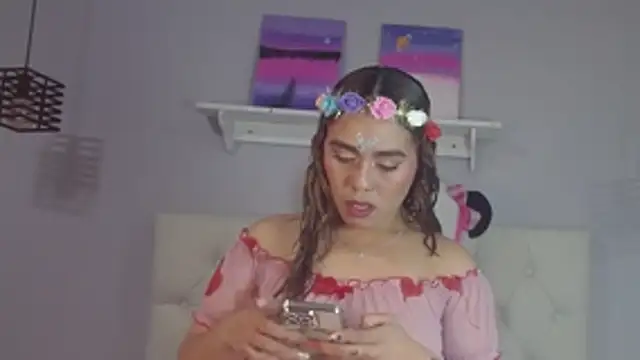 Snapshot of _Aiitanaa_ chatting on 10.18.25  Aiitanaa  online show from 10.18.25