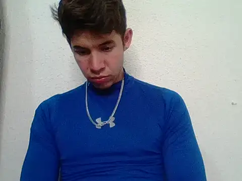 Snapshot of Maxtaylor18 chatting on 10.16.25 Maxtaylor18 online show from 10.16.25