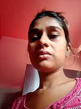 Snapshot of hotshreya69 chatting on 10.20.25 hotshreya69 online show from 10.20.25